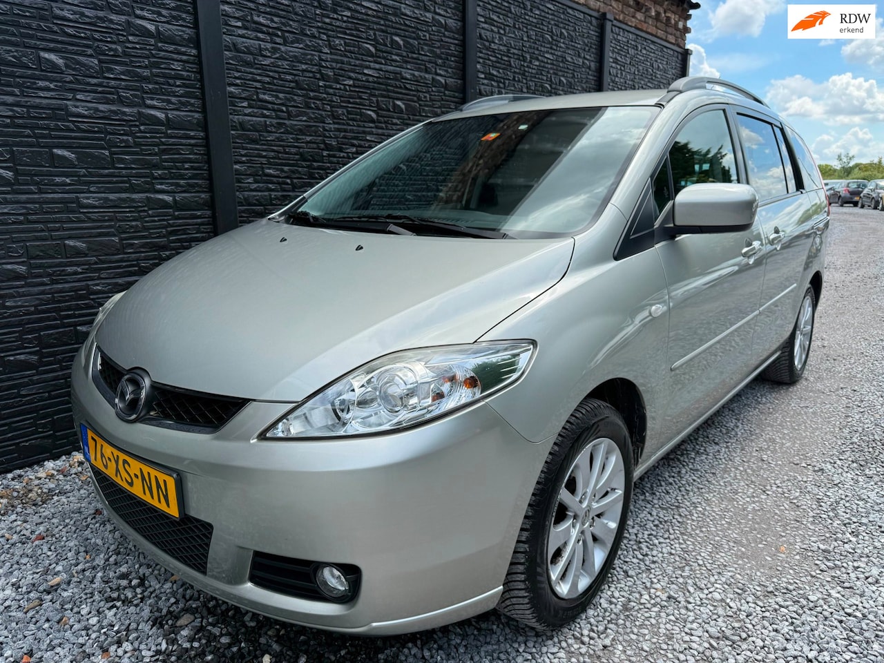 Mazda 5 - 1.8 Executive 7Persoons, Navi, Camera, Airco, 16'' LM Velgen, Zeer nette Staat!! - AutoWereld.nl