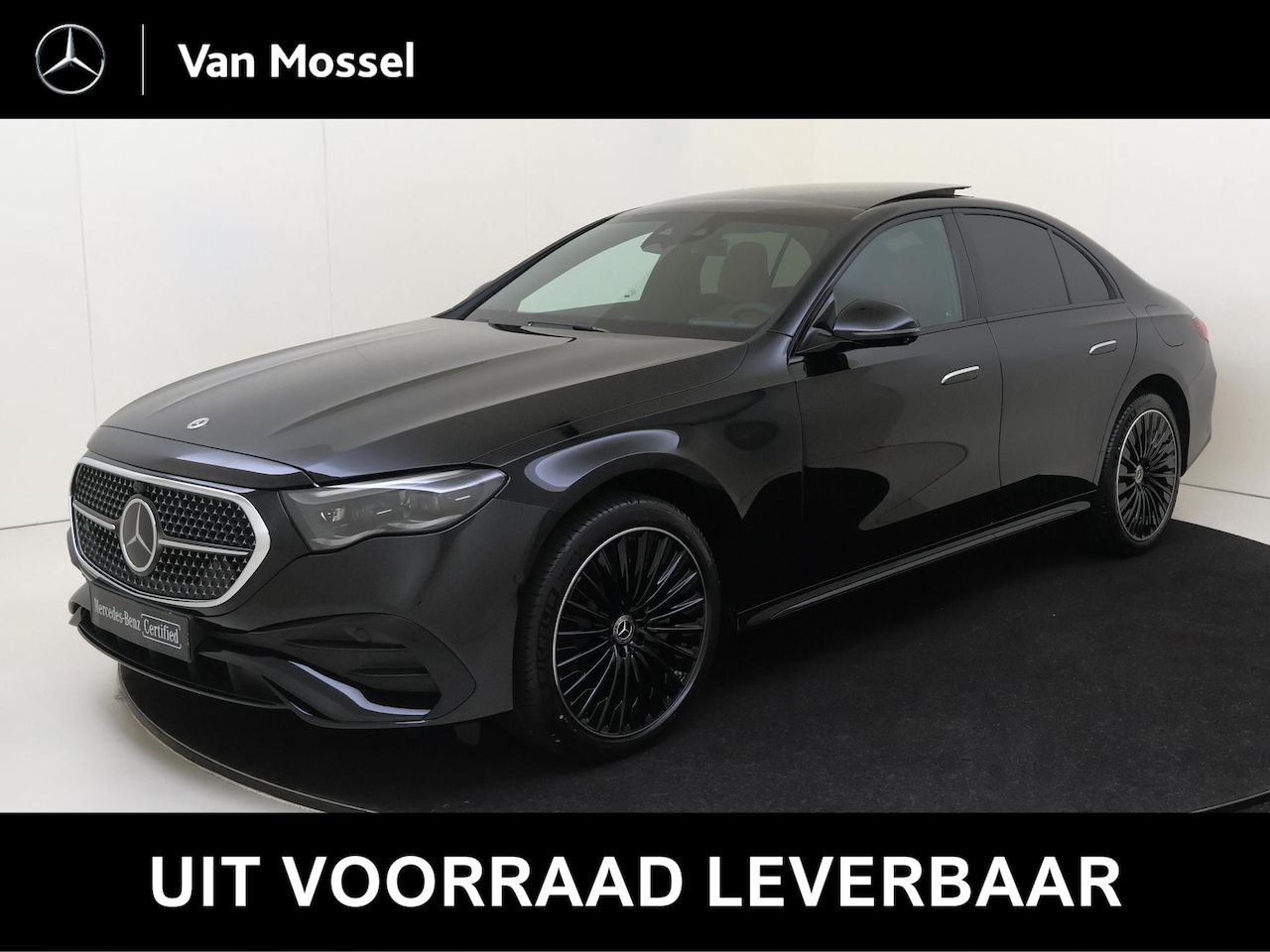 Mercedes-Benz E-klasse - 300 e AMG Line / Premium Plus/ Panoramadak/ Burmester 4D/ AIRMATIC/ Achterasbesturing/ Rij - AutoWereld.nl