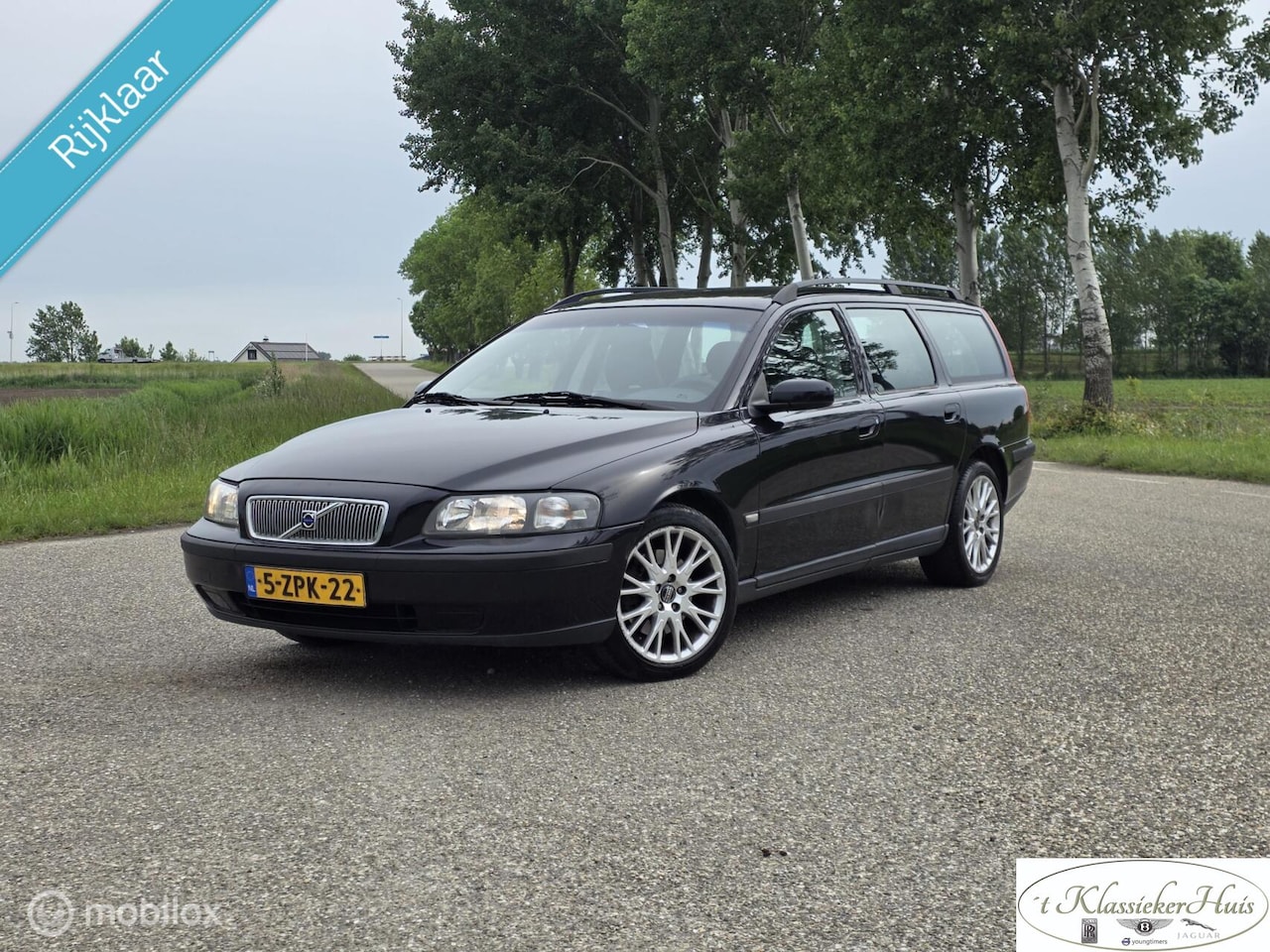 Volvo V70 - 2.4 Black Sapphire Edition II 2.4 Black Sapphire Edition II - AutoWereld.nl
