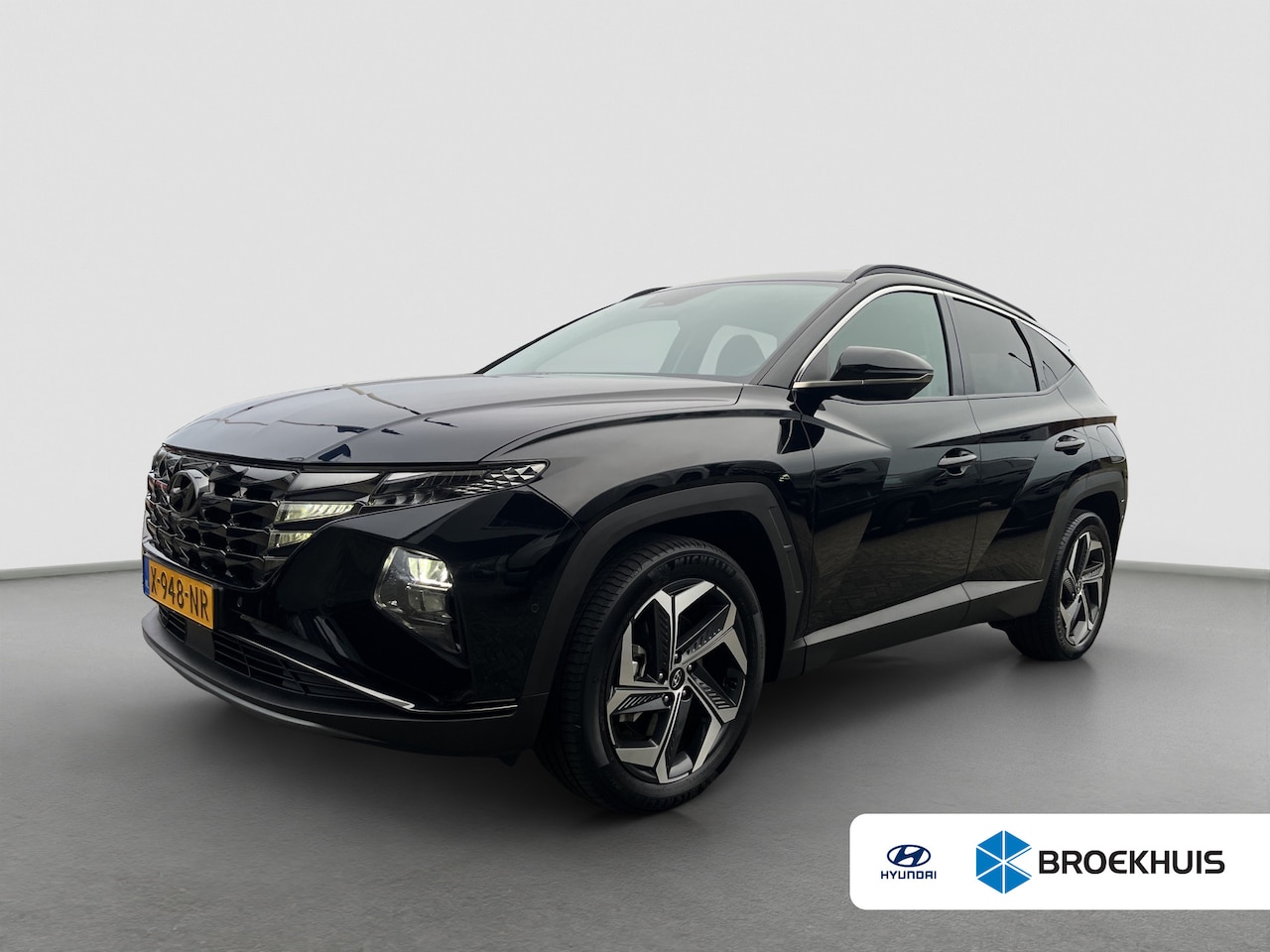 Hyundai Tucson - 1.6 T-GDI 265pk PHEV Premium 4WD | Leder | Carplay | Climate | Trekhaak | Navigatie | Elek - AutoWereld.nl