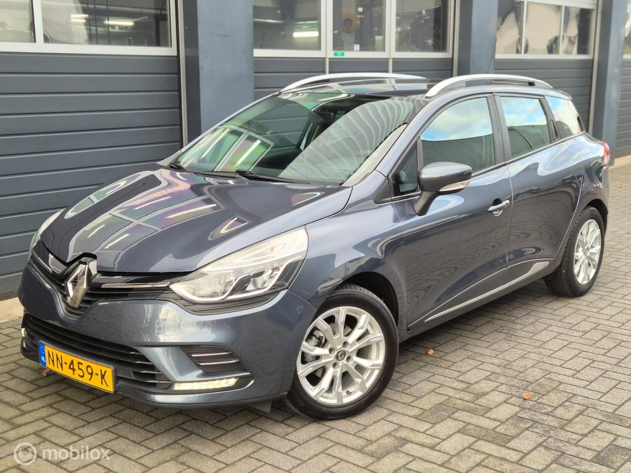 Renault Clio Estate - 1.5 dCi Ecoleader Limited | NAVI | AIRCO | TREKHAAK | - AutoWereld.nl