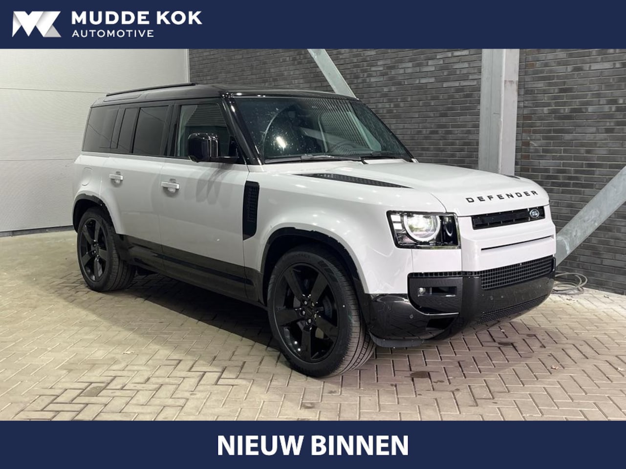 Land Rover Defender 110 - P300e X-Dynamic HSE | FACELIFT | ClearSight | Meridian Surround | Head-Up | ACC | Panorama - AutoWereld.nl