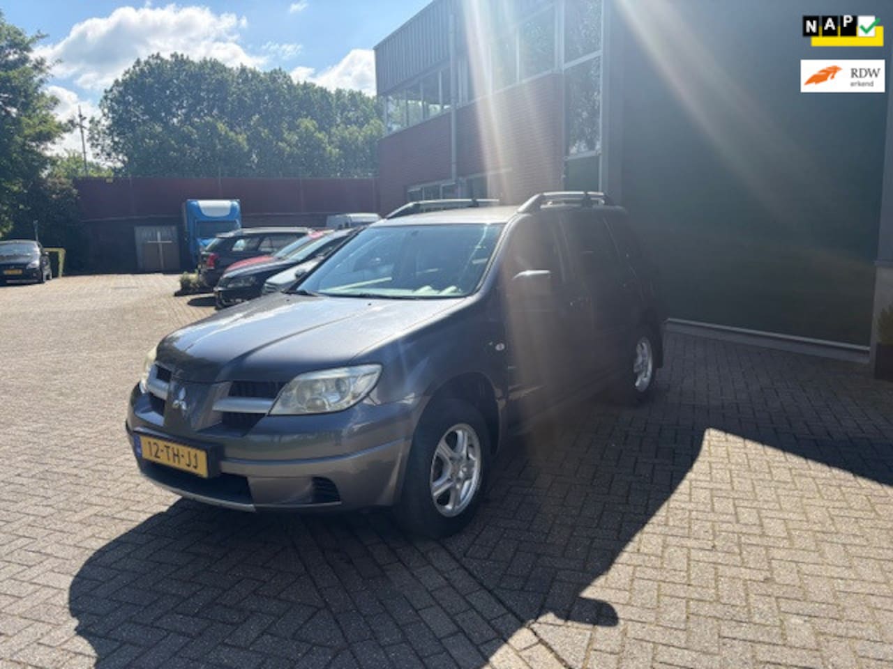 Mitsubishi Outlander Sport - 2.0 Invite+ - AutoWereld.nl