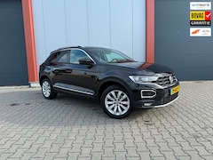 Volkswagen T-Roc - 1.5 TSI Sport Business R