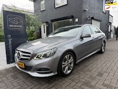 Mercedes-Benz E-klasse - 250 Avantgarde /Leer /Schuifdak / Trekhaak