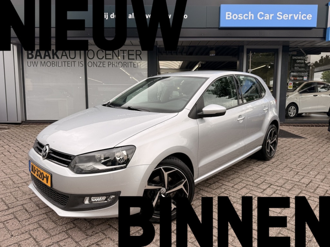 Volkswagen Polo - 1.4-16V Comfortline | Sensoren | 17" | Automaat - AutoWereld.nl