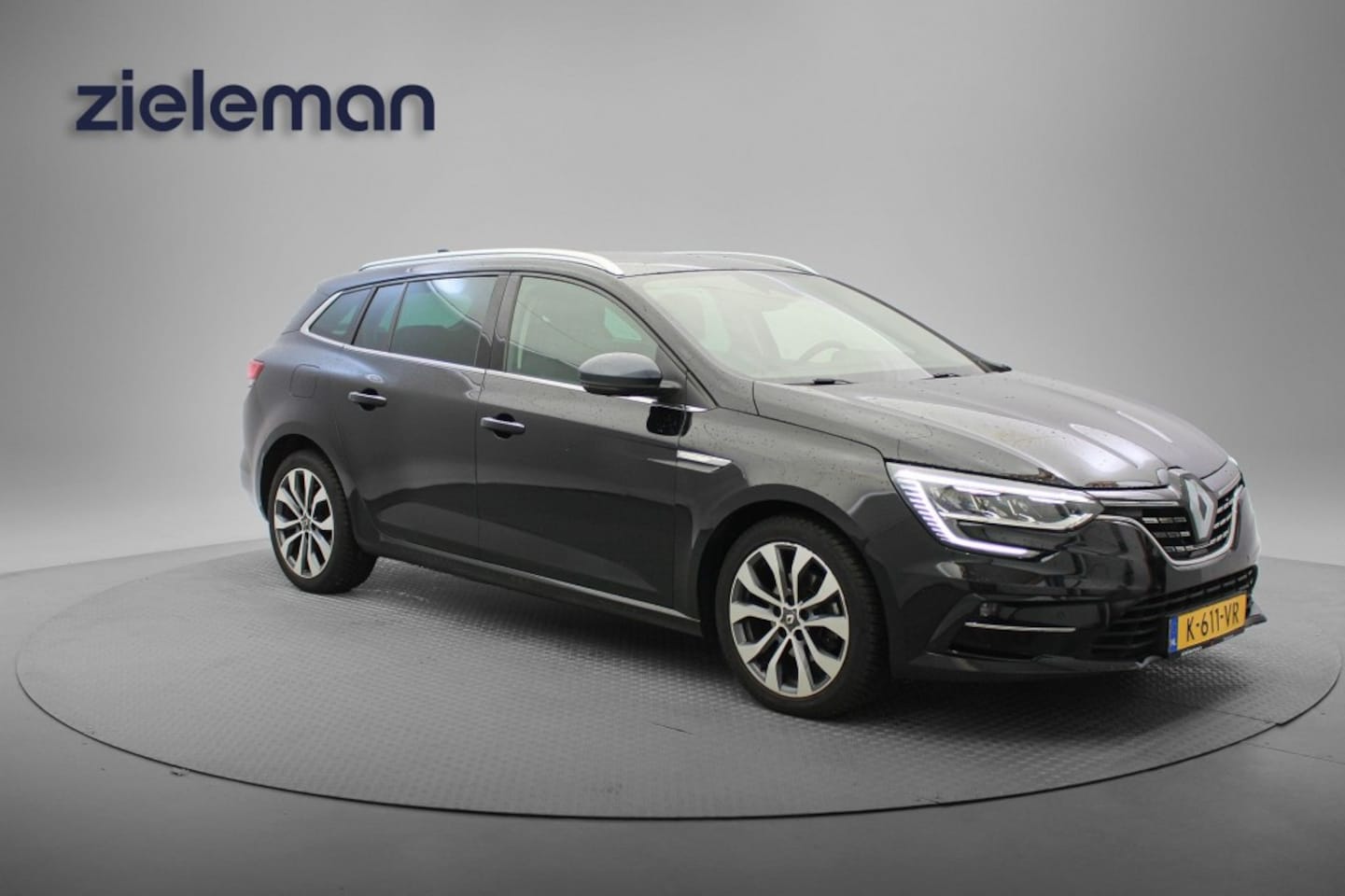 Renault Mégane Estate - 1.3 TCe Business Edition One - Digitaal Cockpit, Carplay, Camera, Leer - AutoWereld.nl