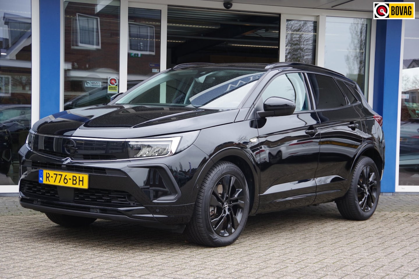 Opel Grandland - 1.6 Turbo Plug-In Hybrid GS Line 360 camera Carplay Trekhaak - AutoWereld.nl