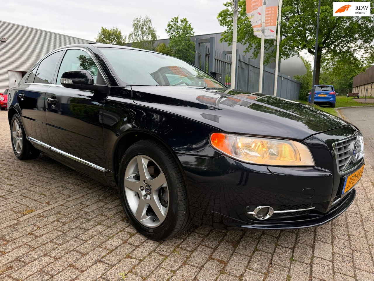 Volvo S80 - 2.5 T Summum 166.920 km, dealer onderhouden 2e eigenaar, schade vrij, nwe apk, 5 cylinder - AutoWereld.nl