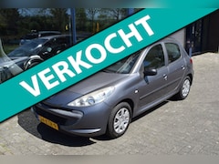 Peugeot 206 - 1.1 XR