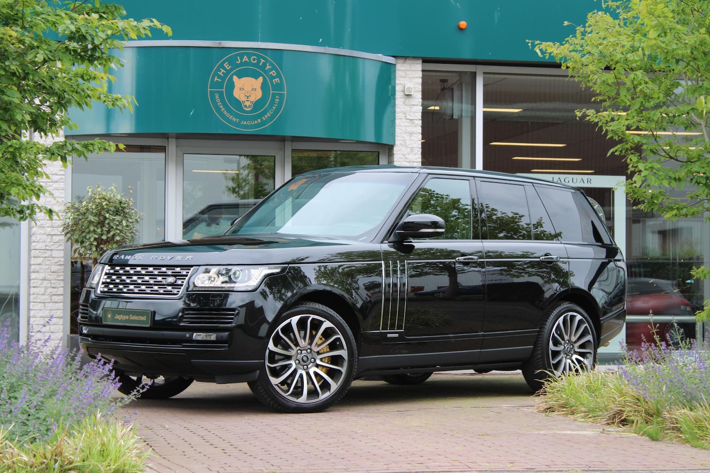 Land Rover Range Rover - 5.0 V8 Autobiography SV - AutoWereld.nl