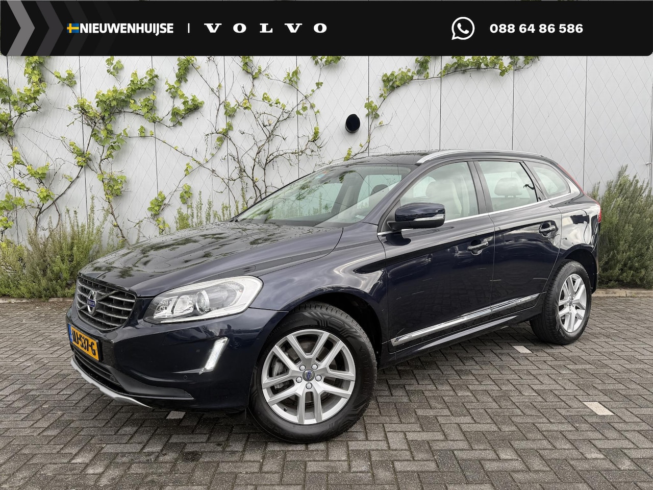 Volvo XC60 - 2.0 T5 FWD Polar+ | Trekhaak | Bi-Xenon Adaptief | Panoramadak | Navigatie | Bluetooth | S - AutoWereld.nl