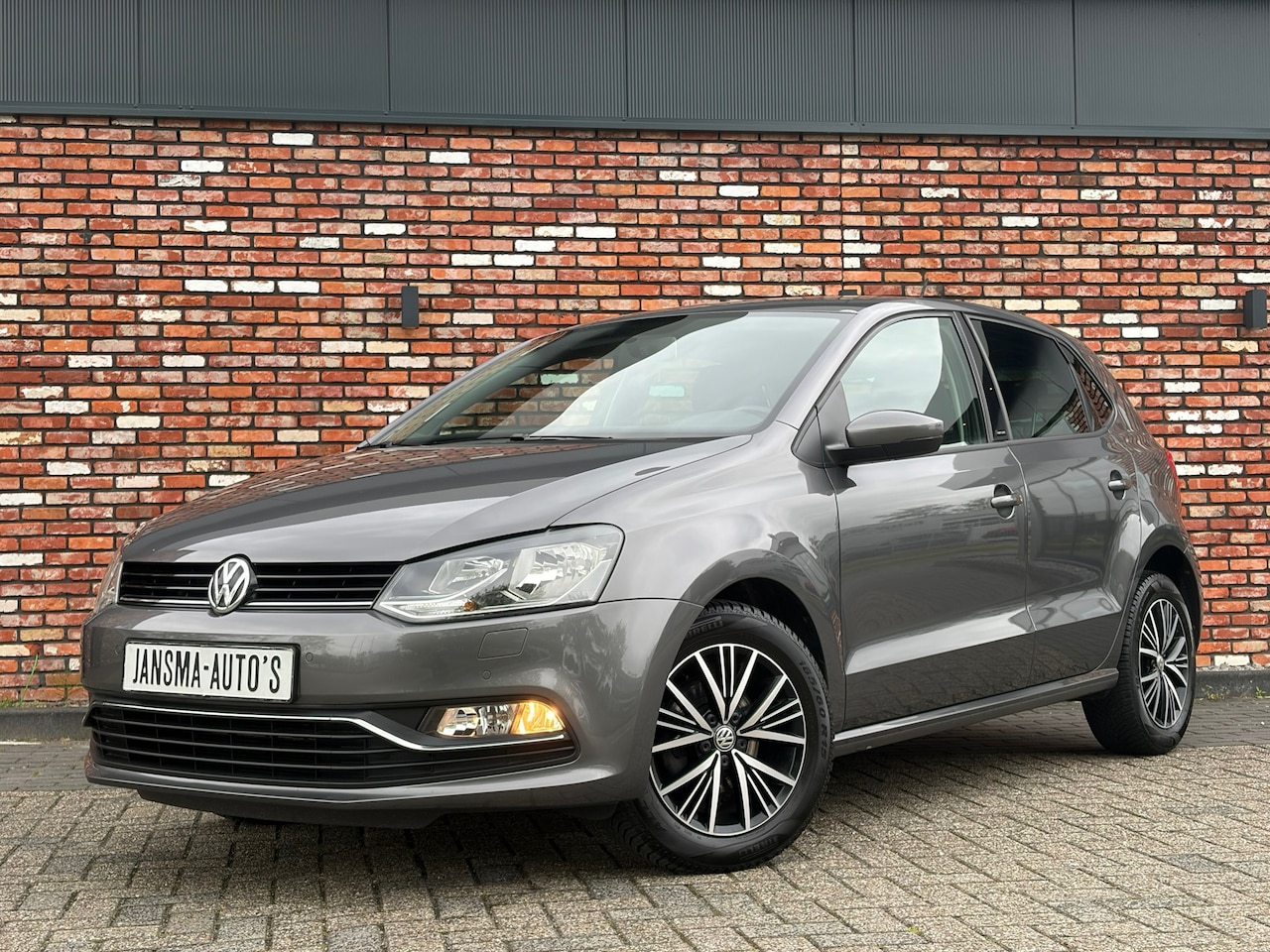 Volkswagen Polo - 1.2 TSI Allstar Cruise Stoelverw Pdc Bluetooth LM Voll.Onderhouden! - AutoWereld.nl