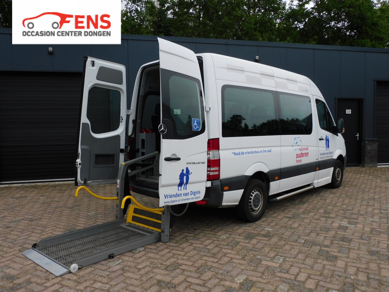 Mercedes-Benz Sprinter - 313 2.2 BlueTEC 366 1e EIGENAAR! ROLSTOELLIFT! CRUISE! AIRCO! 4-SEIZOEN BANDEN! - AutoWereld.nl