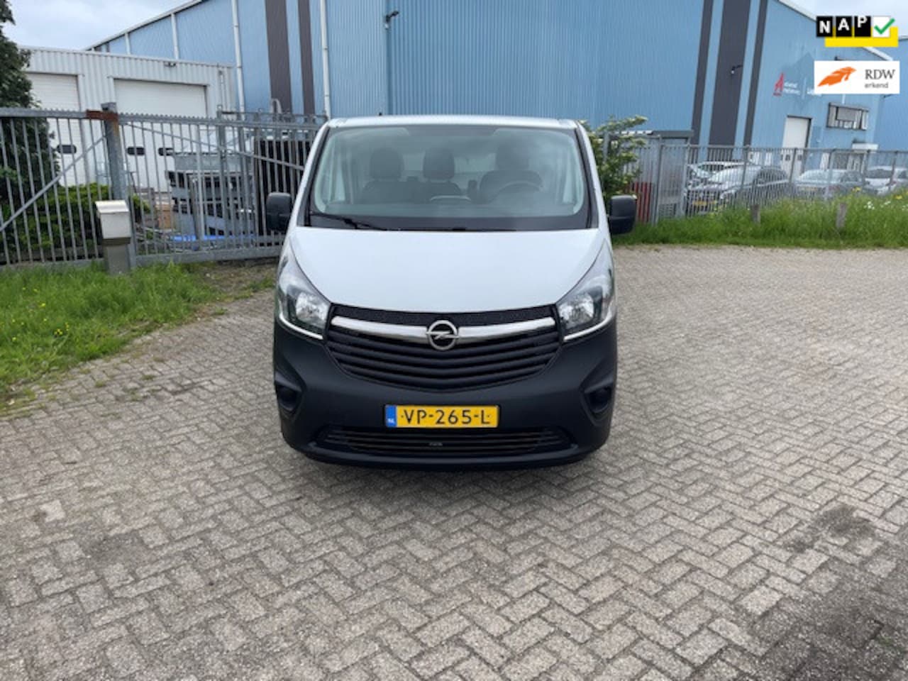 Opel Vivaro - 1.6 CDTI L1H1 Edition EcoFlex Navigatie Airco !!! - AutoWereld.nl
