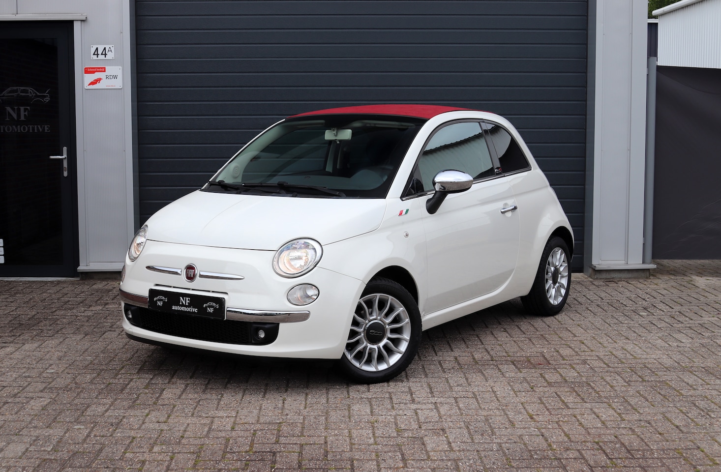 Fiat 500 C - 1.2 Lounge 500C 1.2 Lounge - Roodkapje! - Climate - Historie! - AutoWereld.nl
