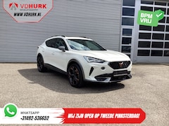 CUPRA Formentor - 1.4 e-Hybrid 245 pk Copper Edition Pano/ Standkachel/ Stoelverw./ Carplay/ Navi/ Matrix/ A