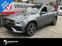 Mercedes-Benz GLC-klasse - 300e 4MATIC AMG Line 19"/Panoramadak/Luchtvering/Burmester/360 camera/Trekhaak/Multibeam/A