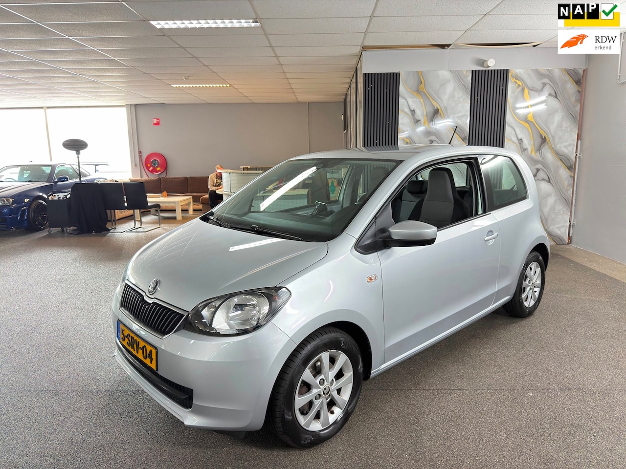 Skoda Citigo - 1.0 Greentech Apk Nieuw,Airco,Cruise,Navi,Bluetooth,N.A.P,Lm velgen,2 sleutels+Boekjes!! - AutoWereld.nl