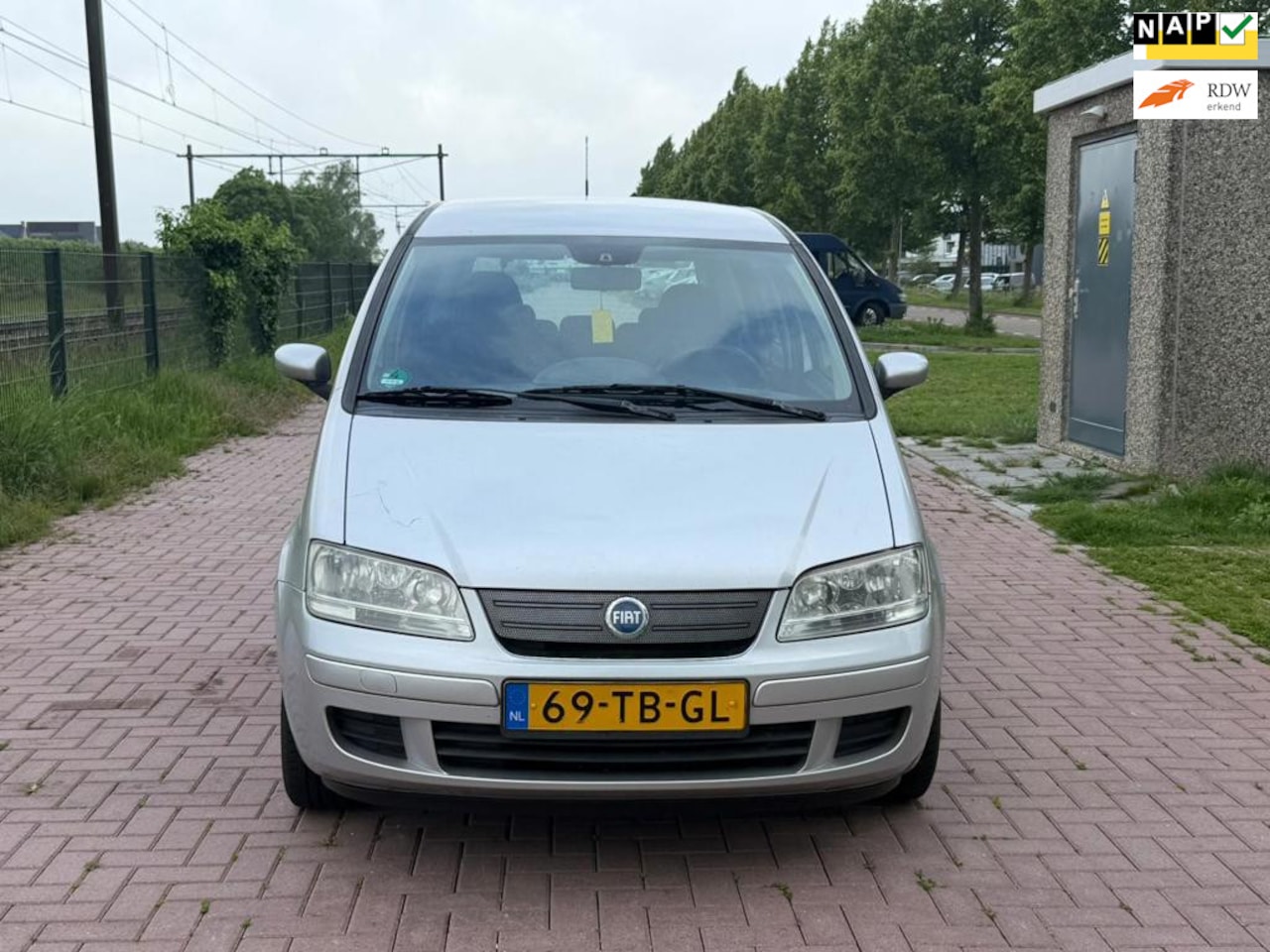 Fiat Idea - 1.4-16V Dynamic|AUTOMAAT|APK 2027 - AutoWereld.nl