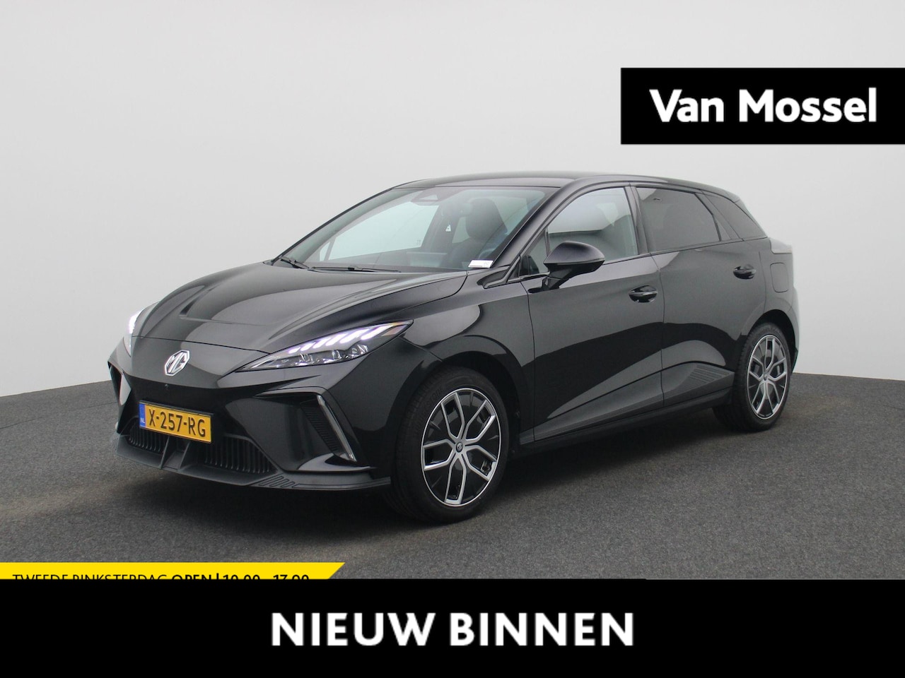 MG MG4 Electric - Luxury 64 kWh | 360 CAMERA | STUURVERWARMING | STOELVERWARMING | APPLE CARPLAY - ANDROID A - AutoWereld.nl