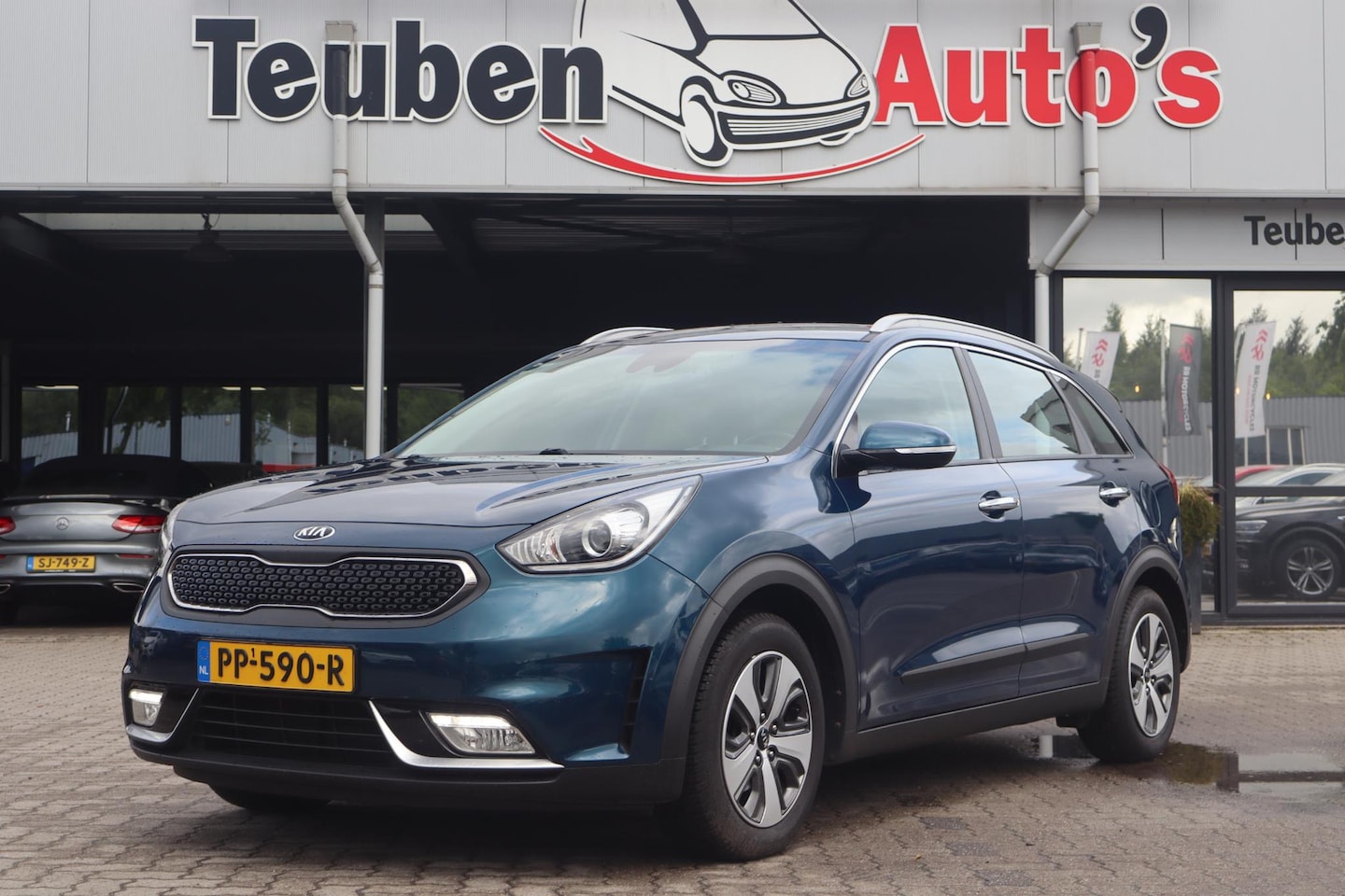 Kia Niro - 1.6 GDi PHEV DynamicLine | Trekhaak | Camera | Cruise control | Climate control | Bluetoot - AutoWereld.nl