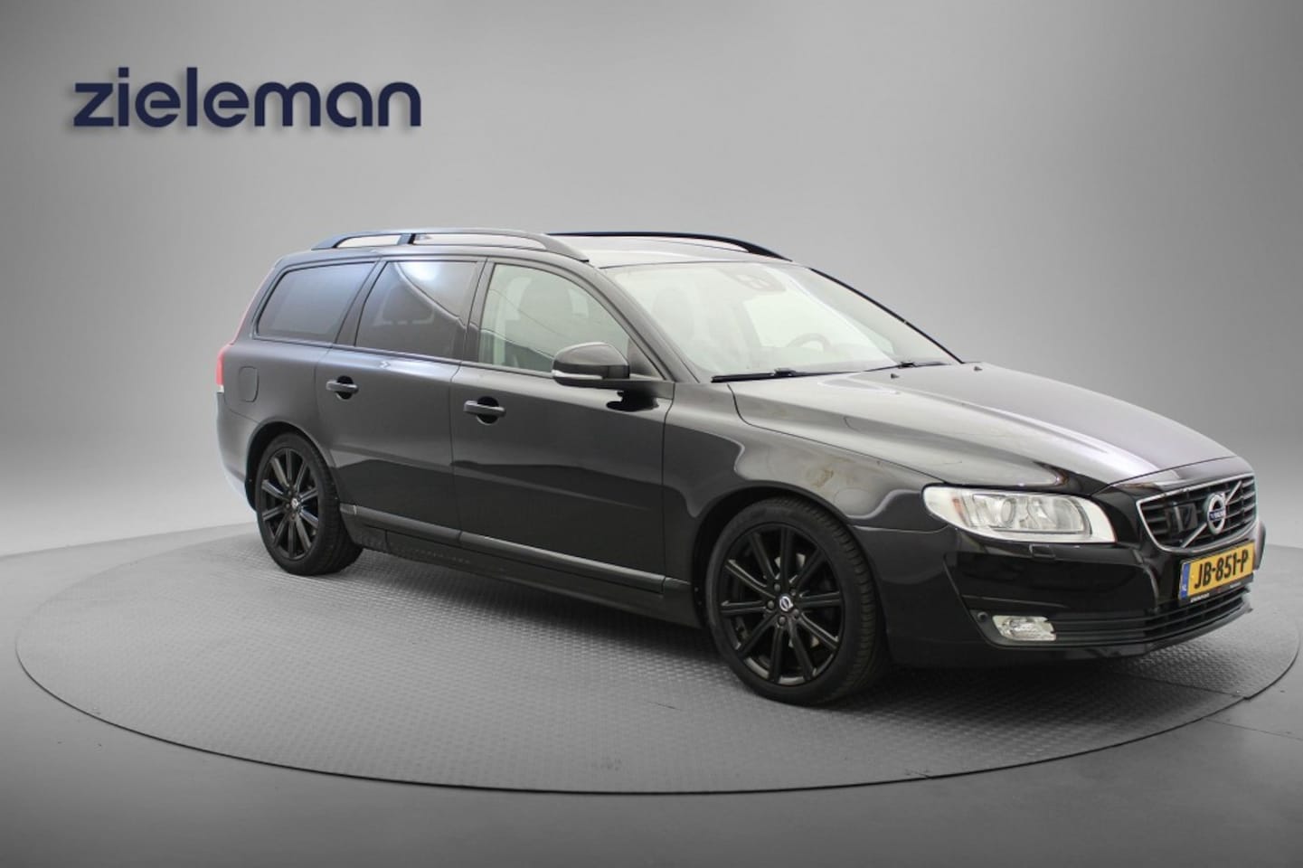 Volvo V70 - 2.0 D4 Summum Sport BlackLine - Trekhaak, Leer, Xenon, Stoelverw. - AutoWereld.nl