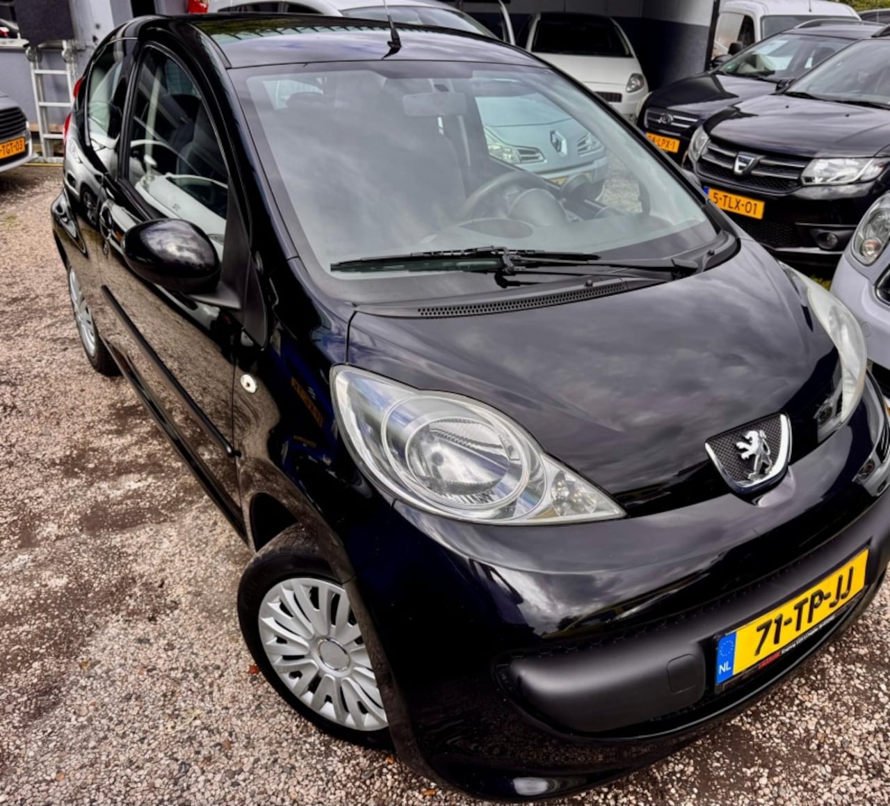 Peugeot 107 - 1.0-12V XS 1.0-12V XS - AutoWereld.nl