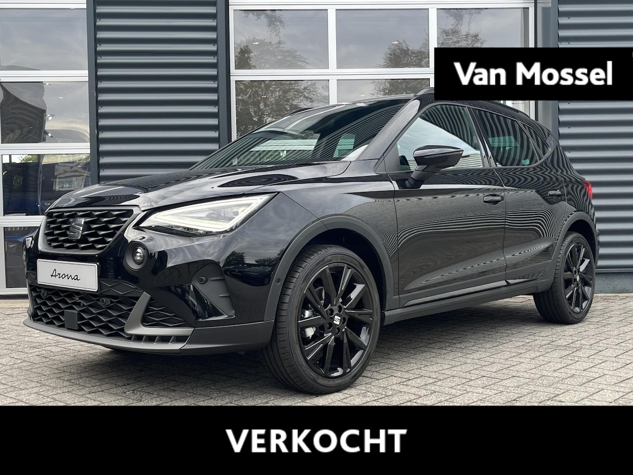 SEAT Arona - 1.0 EcoTSI FR Business Connect 95 PK | LED Koplampen | Climate Control | Black Pack | Appl - AutoWereld.nl