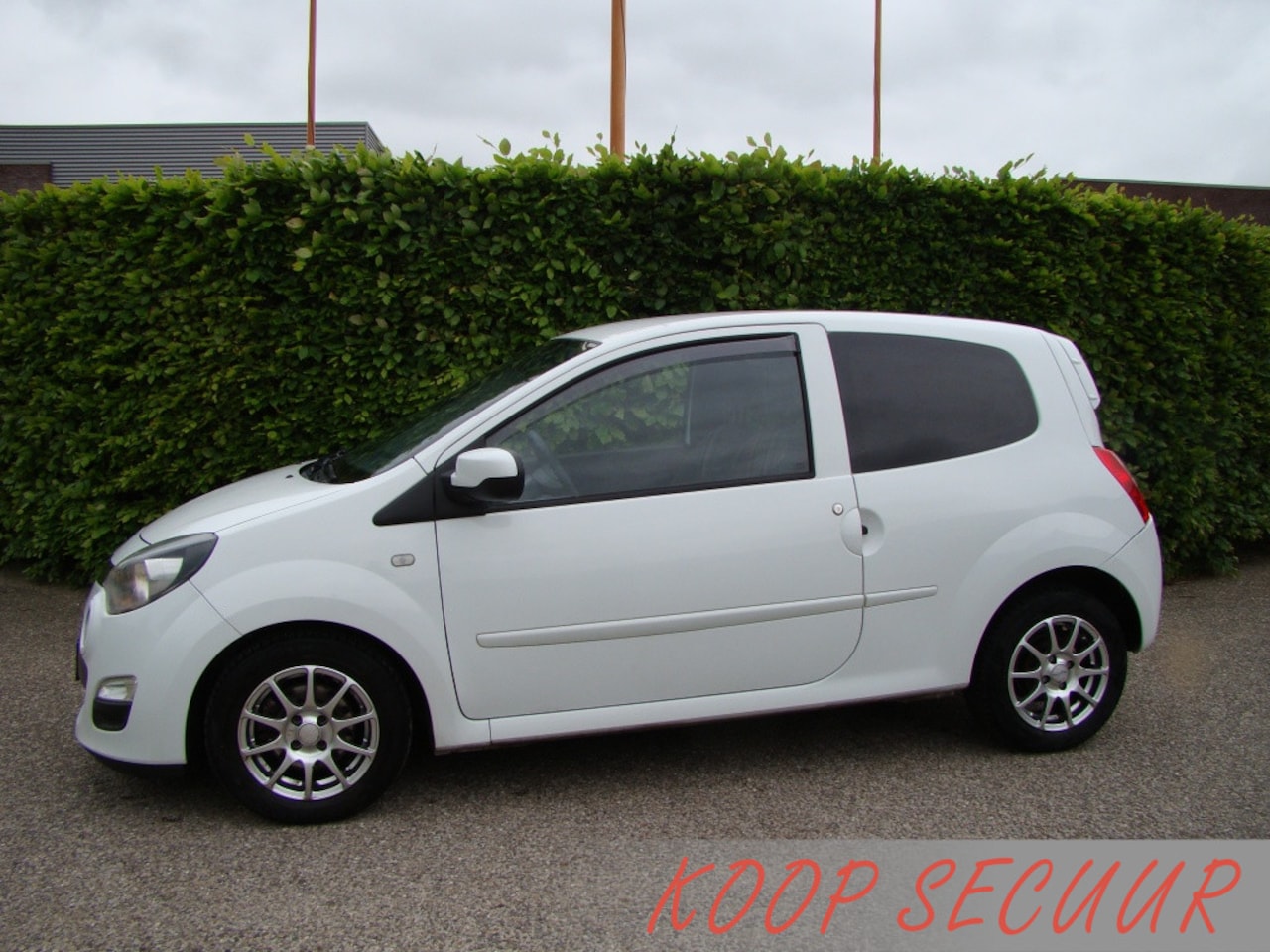 Renault Twingo - 1.2-16V Collection 1.2 16V Collection - AutoWereld.nl