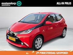 Toyota Aygo - 1.0 VVT-i x-play *TWEEDE PINKSTERDAG GEOPEND/ TREKHAAK/ PARKEERCAMERA/ ALL SEASON BANDEN