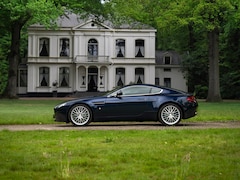 Aston Martin V8 Vantage - 4.7 V8 Sportshift