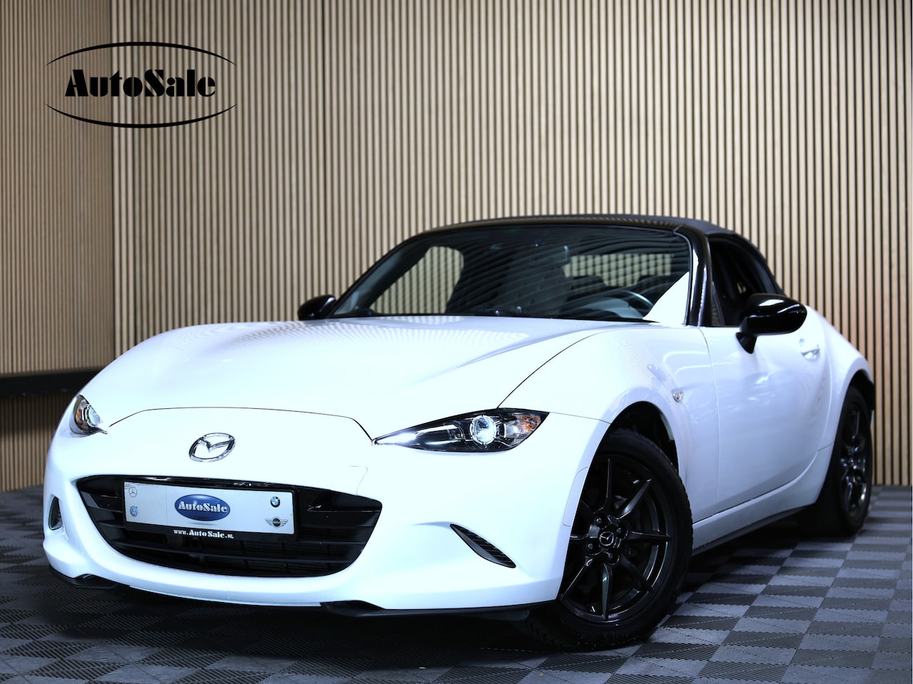 Mazda MX-5 - 1.5 SkyActiv-G 131 GT-M BOSE LEDER NAVI KEYLESS CRUISE BT "16 - AutoWereld.nl