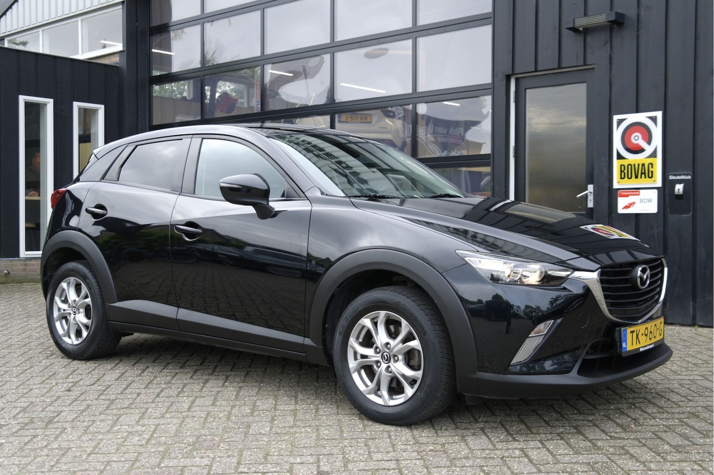 Mazda CX-3 - 2.0 SkyActiv-G 120 Dynamic Automaat | NL-Auto | Navi | Cruise | 16'' | Stoelverwarming - AutoWereld.nl