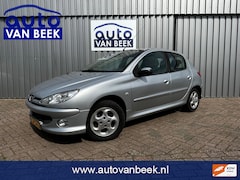 Peugeot 206 - 1.4 Forever 4 deurs