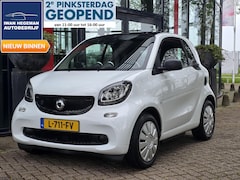 Smart Fortwo - EQ Essential 18 kWh | SOH 89% | Climate Control | Navigatie | Cruise Control | Electr. ram