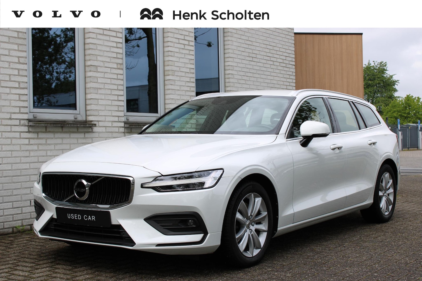 Volvo V60 - B3 Automaat Business Pro | Adaptieve Cruise Control Met Pilot Assist | BLIS Dodehoekdetect - AutoWereld.nl