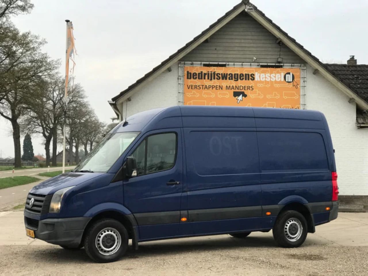 Volkswagen Crafter - 2.0 TDI 120 kW L2H2 AC Trekhaak 3.5t - AutoWereld.nl