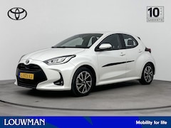 Toyota Yaris - 1.5 Hybrid Dynamic Trekhaak Afneembaar | NL-Auto | Dealeronderhouden | 1E Eig |