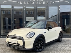 MINI Cooper - 1.5 Classic AUT. PANO / CARPLAY / LEER / LED 2022