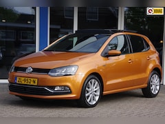 Volkswagen Polo - 1.2 TSI Highline DSG Camera Panorama Stoelverwarming