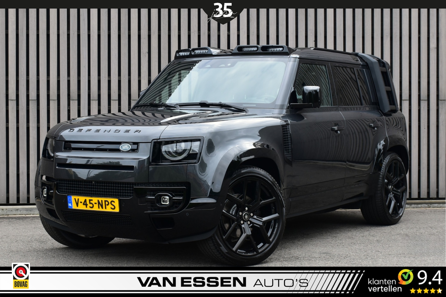 Land Rover Defender - D200 3.0L MHEV GRIJS KENTEKEN | PANO | LUCHTVERING | 360 CAMERA | TREKHAAK | 23 INCH! - AutoWereld.nl