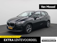 BMW 2-serie Active Tourer - 230e xDrive | AUTOMAAT | TREKHAAK | HEAD-UP DISPLAY | 360 CAMERA | NAVIGATIE | MEMORY STOE