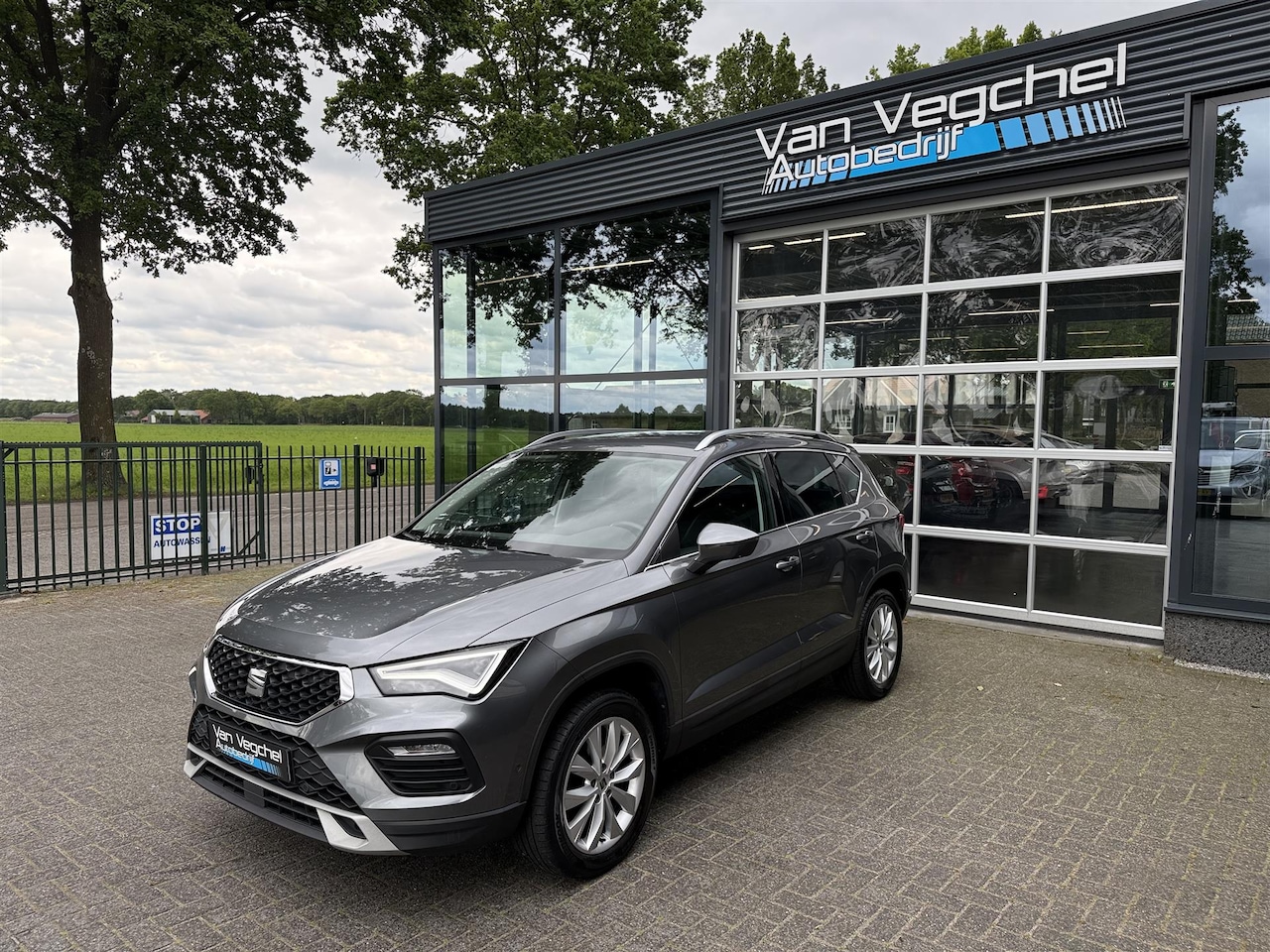 SEAT Ateca - 1.5 TSI Style Business Intense 150PK DSG Led Camera Navigatie Cruisecontrol Alcantara - AutoWereld.nl