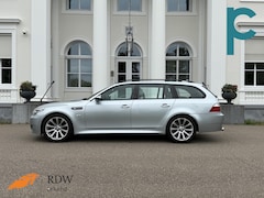 BMW 5-serie Touring - M5 Volleder l toptstaat l onderhoud l Silverstone II int + ext