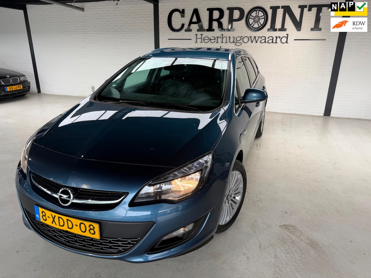 Opel Astra Sports Tourer - 1.4 Turbo Design Edition 2014 Camera Navi Half Leder Clima Cruise - AutoWereld.nl