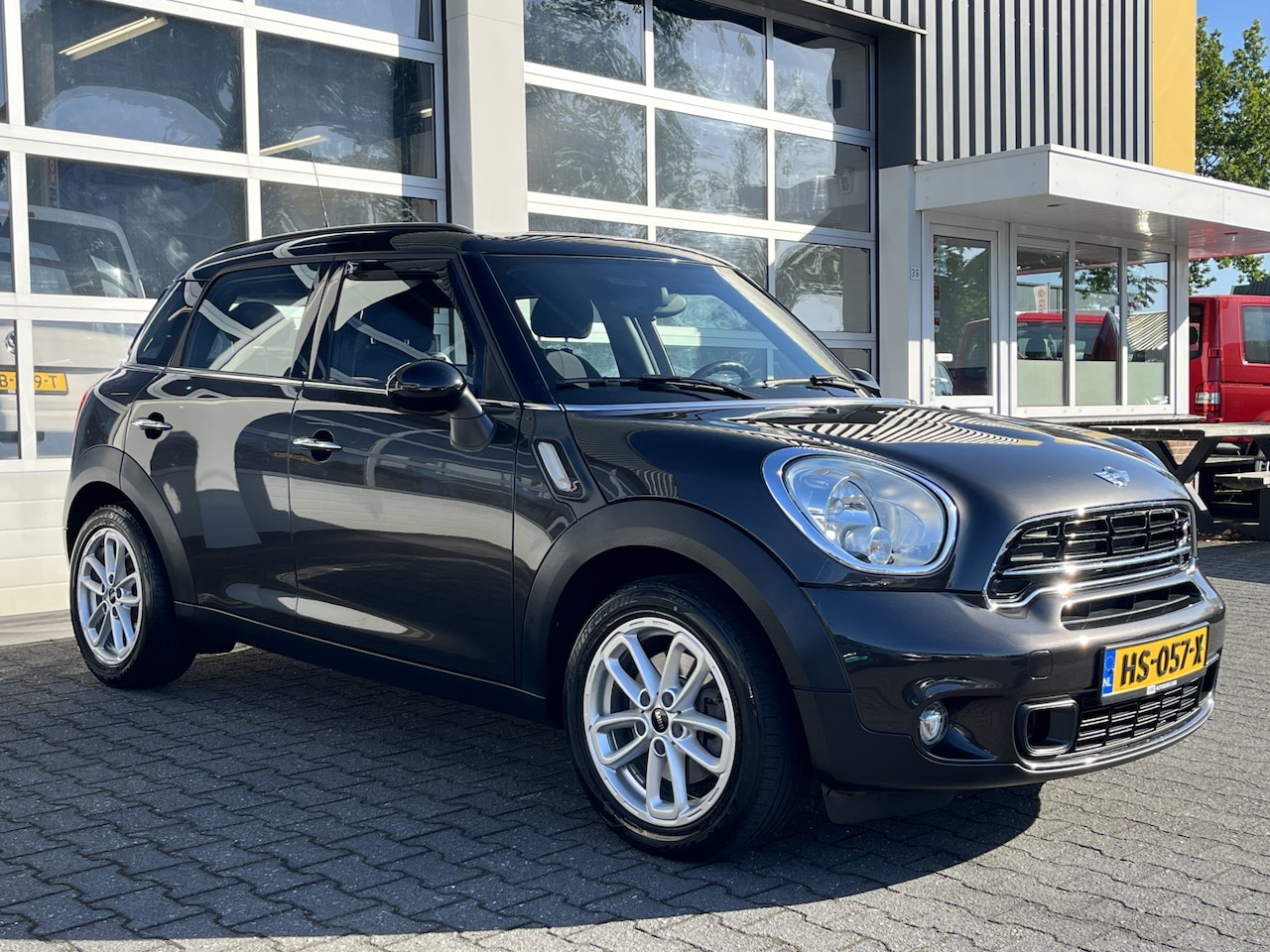 MINI Countryman - 1.6 Cooper S Airco Cruise controle Trekhaak 1000kg trekgewicht Stuurwielbediening Telefoon - AutoWereld.nl