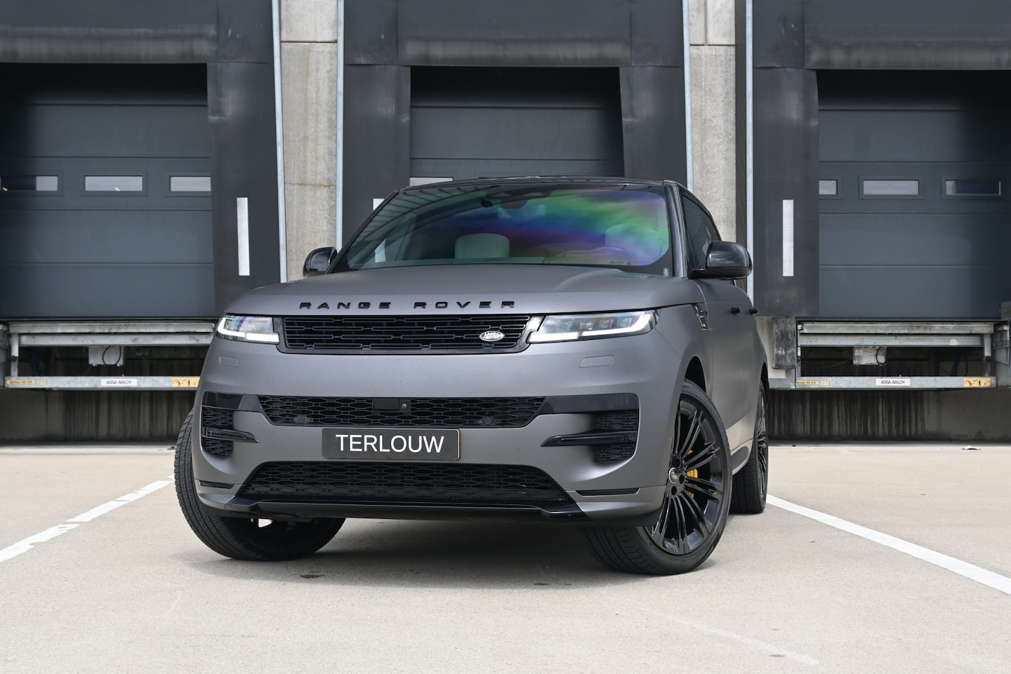 Land Rover Range Rover Sport - 3.0 P550e Autobiography PHEV - AutoWereld.nl