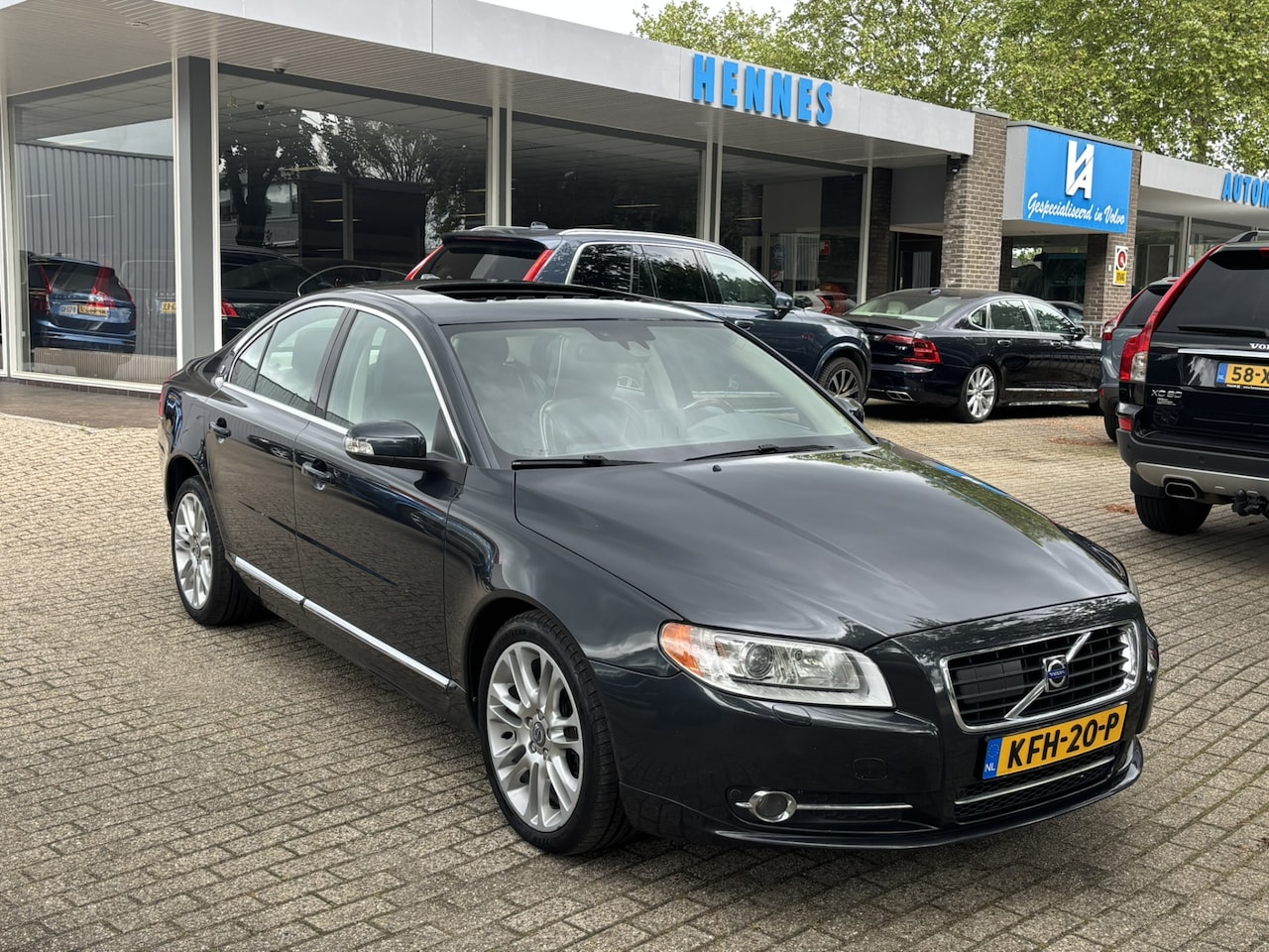 Volvo S80 - 3.0 T6 AWD Executive ACC Keyless massage RSE BTW voordeel €600,- - AutoWereld.nl