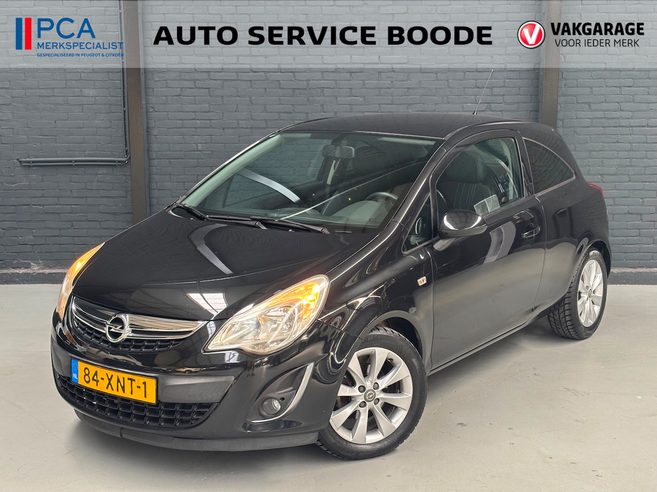 Opel Corsa - 3-deurs 1.2-16V (86pk) airco - cruise control - 60.007 km - NAP - AutoWereld.nl